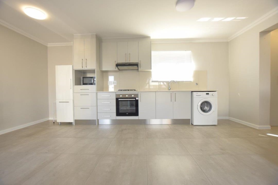 To Let 1 Bedroom Property for Rent in Sunningdale Western Cape